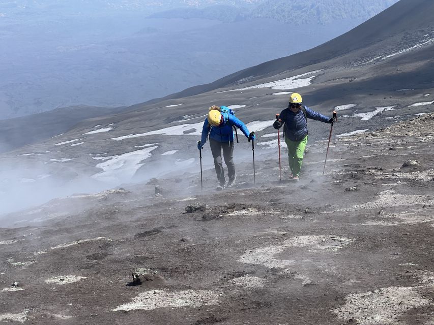 Catania: Summit Craters from North Etna with 4x4 vehicles - From Piano Provenzana to Pizzi Deneri