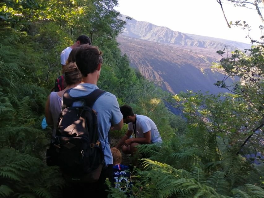 Catania: Sunset Jeep Tour of Mount Etna and Lava Flow Caves - The final stop at Piano Vetore