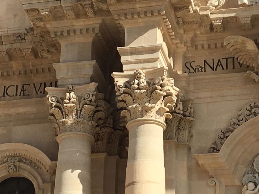 Catania: Syracuse, Ortigia, and Noto Tour with Brunch - Sicilian brunch with local products and Etna wine