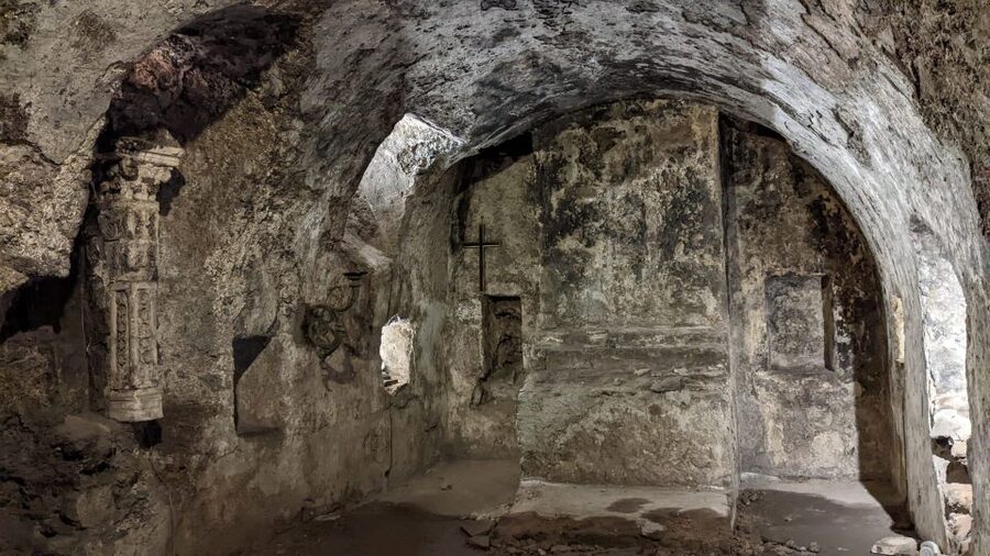 Catania: Underground Catania Tickets and Guided Tour - Walking, stairs, and what to wear