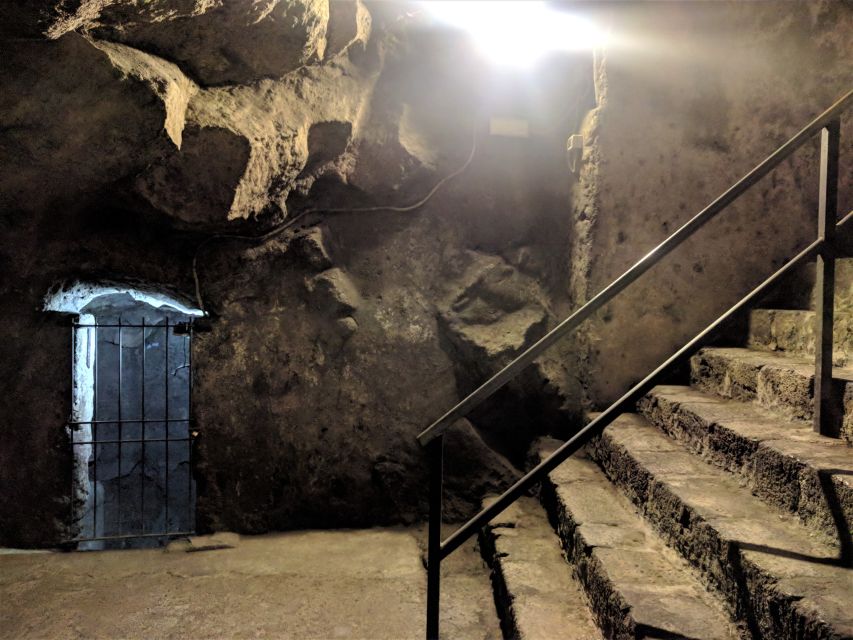 Catania: Underground Catania Tickets and Guided Tour - The guide makes the difference