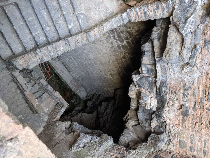 Catania: Underground Catania Tickets and Guided Tour - Starting at the Black Amphitheater