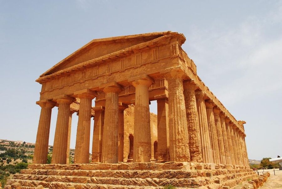 Catania: Valley of the Temples & Piazza Armerina with Snack - The return to Catania