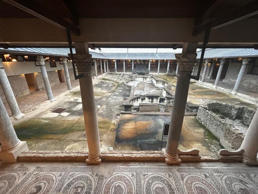 Catania: Valley of the Temples & Piazza Armerina with Snack - Who should book this experience