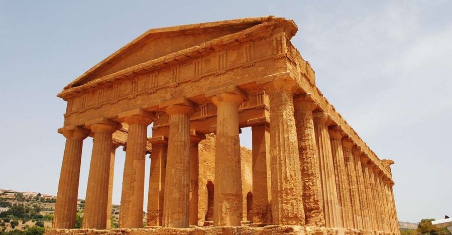 Catania: Valley of the Temples & Piazza Armerina with Snack - The road south from Catania
