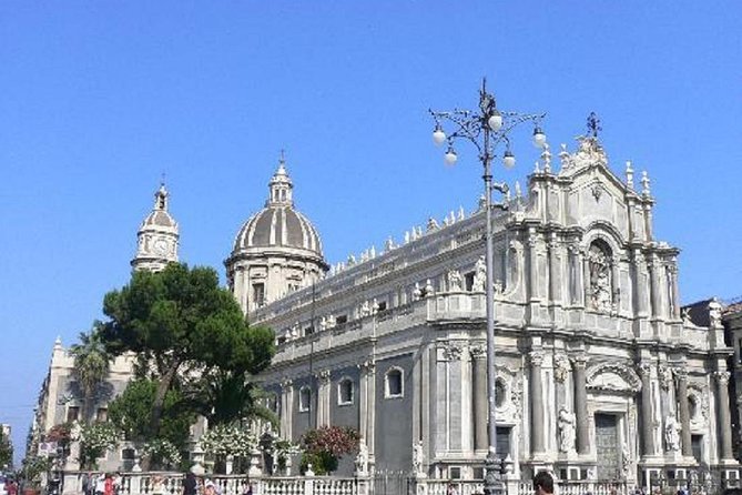 Catania walking Tour - small group - The fish market for a change of pace