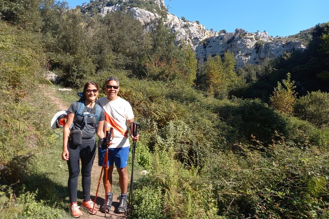 Cavagrande hiking tour - Swimming in the natural rock pools