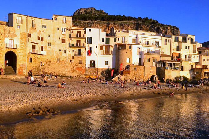 Cefalù: Guided Walking Tour & Cefalu Cathedral Mosaics - A good choice for first-time Cefalù visits