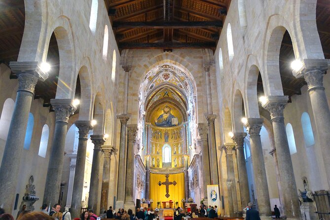 Cefalù: Guided Walking Tour & Cefalu Cathedral Mosaics - What the guide adds beyond a standard walk