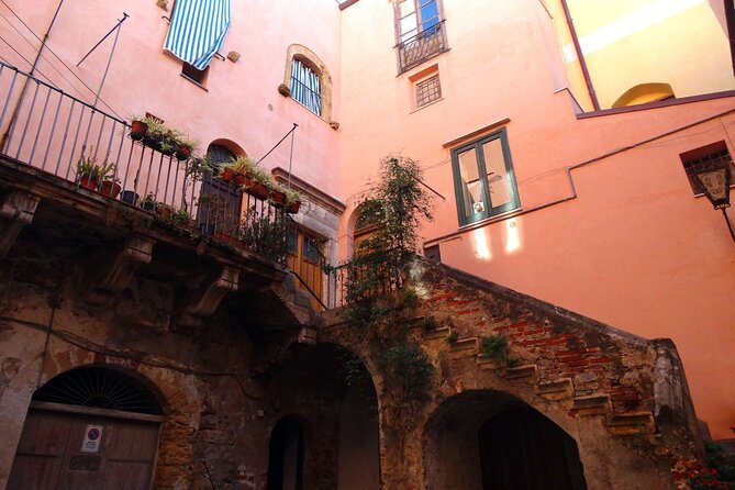 Cefalù: Guided Walking Tour & Cefalu Cathedral Mosaics - Cancellation and basic booking details