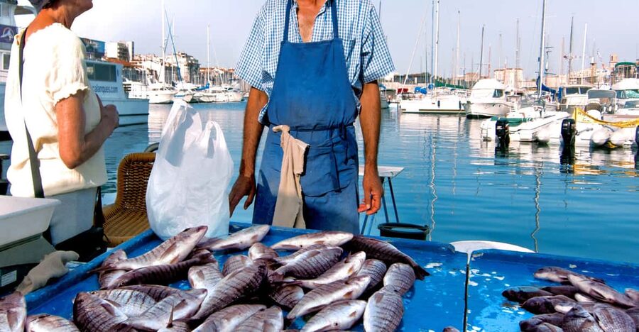 Cefalù: Market Tour and Meal at a Local's Home - Should you book this Cefalù home meal?