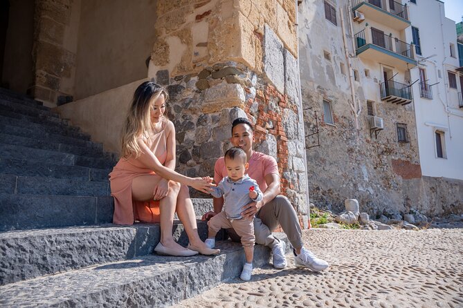 Cefalù Photoshoot Capture Your Spontaneous And Happy Moments - Meeting Chiara at Piazza Garibaldi