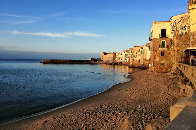 Cefalù's Food and Cultural Tour with Licensed Guide - Why this 90-minute walk works well in Cefalù