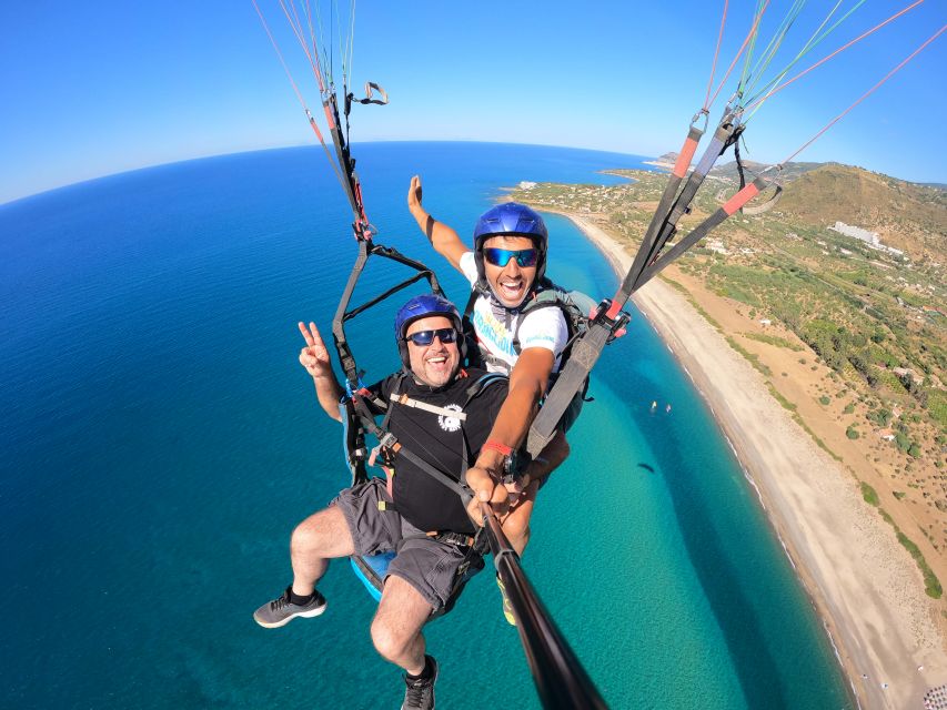 Cefalù: Tandem Paragliding Flight and GoPro13 Video - Who should book this flight