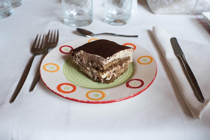 Cesarine: Pasta & Tiramisu Class at Local's Home in Palermo - How this compares with an ordinary food tour