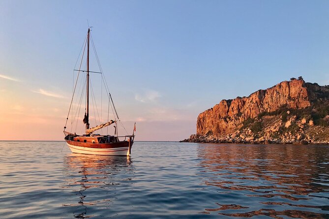 Classic Boat Tour in Palermo - Key points at a glance