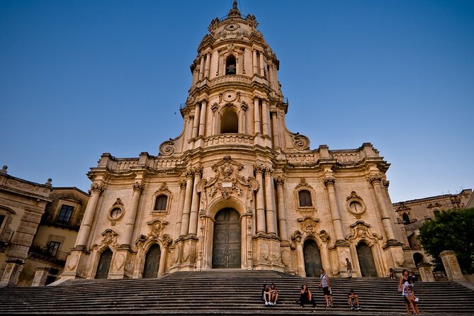 COLORS , FLAVORS and SMELLS IN THE SCENIC BAROQUE of SICILY - Marzamemi: a fishing village of color and memory