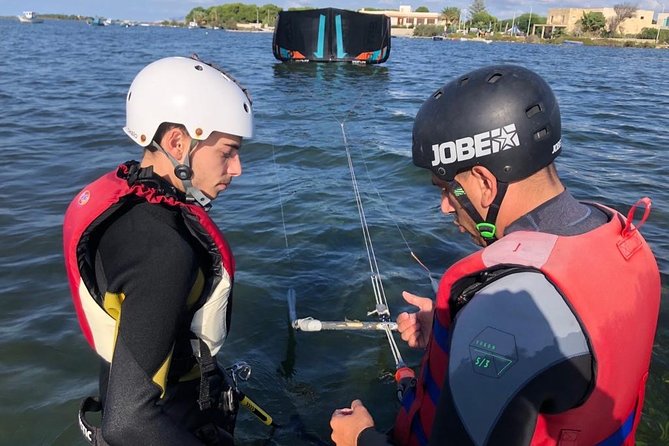 Complete rental of kitesurf equipment - What happens at KTS Kite Tour Stagnone