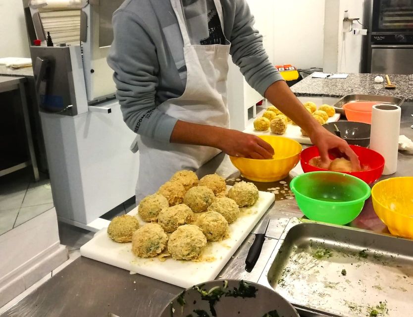 Cooking Class Arancini in Catania - Who should book this arancini class?