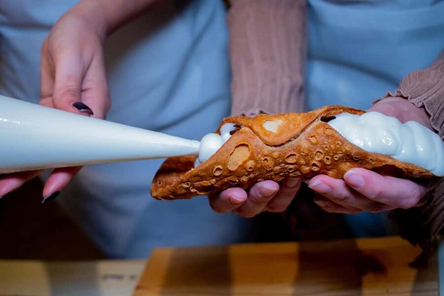 Cooking class, visit to the Catania market and light lunch - Who will enjoy this class most