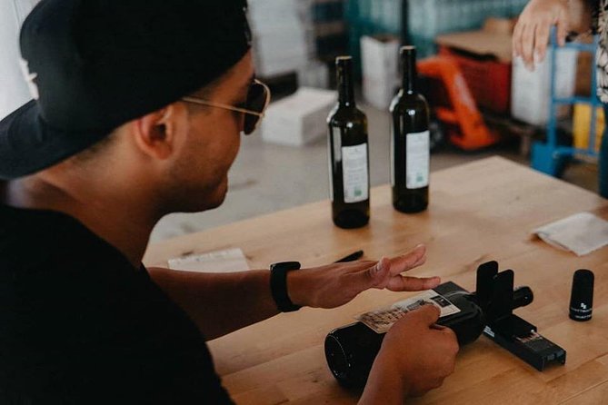 Create Your Perfect Blend with Our Wines. - The hands-on blending lesson