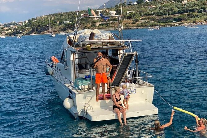 DA Palermo Day Boat Tour with Lunch on Board - Leaving from the Cala marina at 10 am