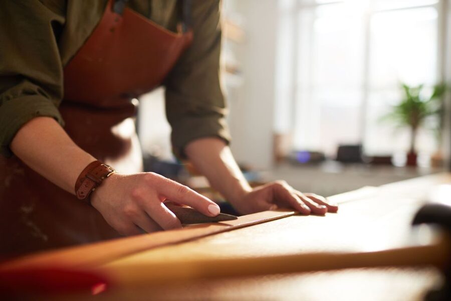 Design and Craft with Leather in Palermo - Who should book this workshop