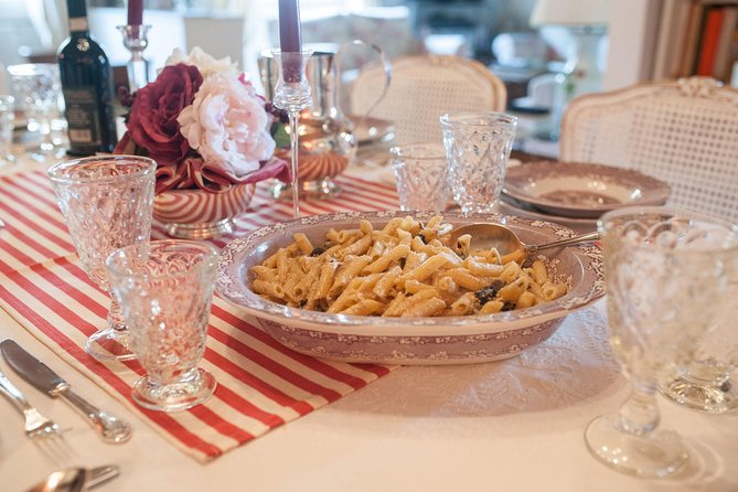 Dining Experience at a local's Home in Campofelice di Roccella with Show Cooking - Is $100.55 a fair price?