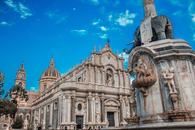 Discover Catania from fabulous viewpoints with your personal photographer - Ognina: finish beside the water