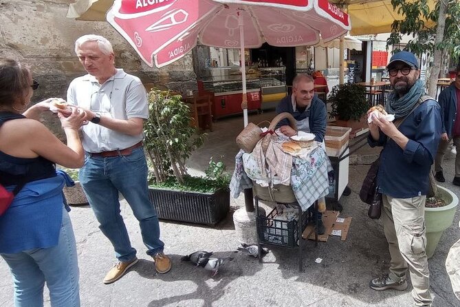 Discover Palermo in 3 hours. Art, history, markets and street food - Piazza Pretoria and the Fountain of Shame