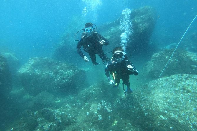 Discover scuba diving - Thirty minutes underwater to 12 meters