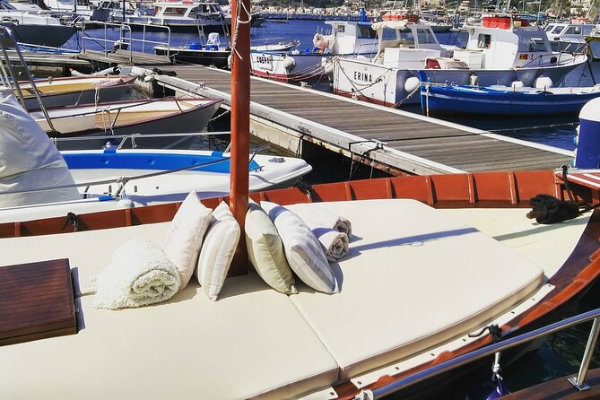 Discovering Lipari by boat (Private tour) - Pietra Lunga and Pietra Menalda from the water