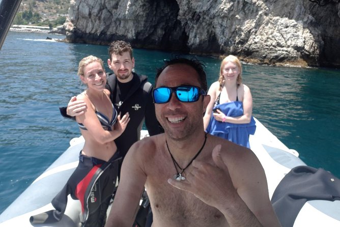 Diving for patented divers - Who will get the most from this trip