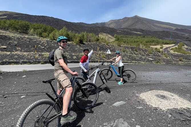 E-bike excursion on Etna - Riding Etna instead of simply looking at it