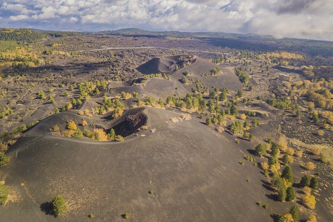 Easy North Etna Hike - The eight Sartorius craters