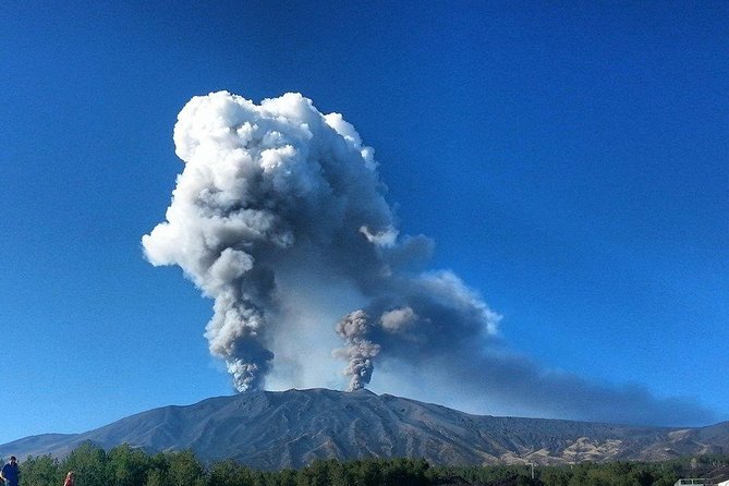Easy North Etna Hike - Is $142.19 a fair price?