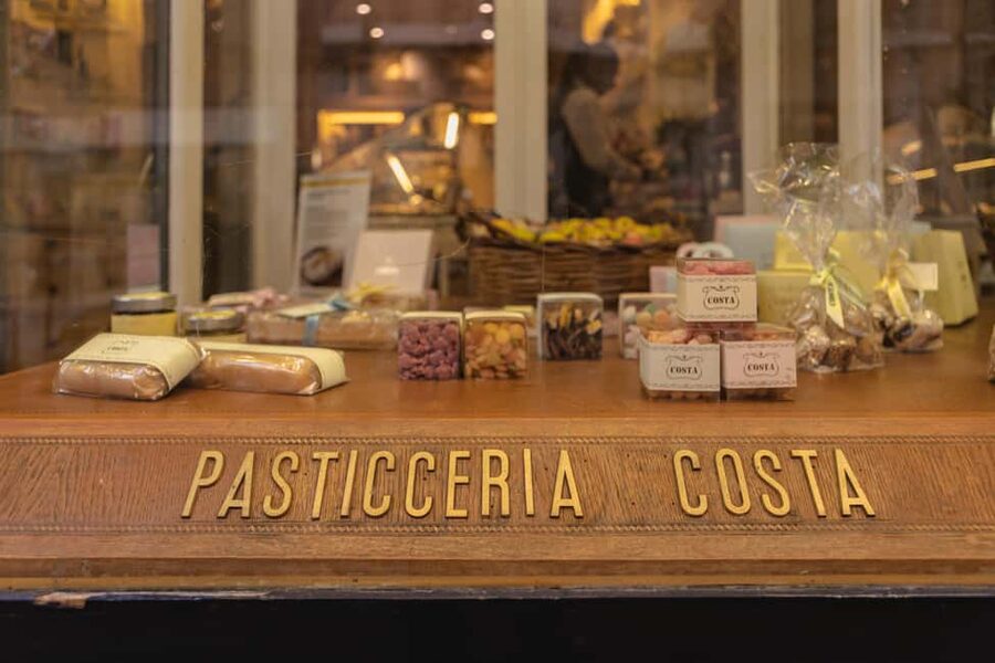 Eating Palermo: Evening Food & Wine Tour - Sicilian Wine With the First Bites