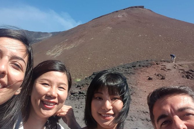 Etna 2000m & Taormina - One day, three very different Sicilian scenes