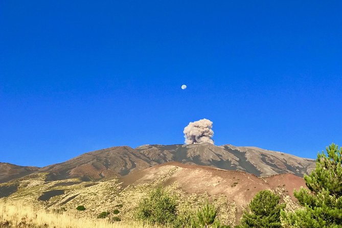 Etna Alba: Exciting excursion with Typical Sicilian Breakfast (Private Tour) - Meeting at 5:30 a.m. in Zafferana Etnea