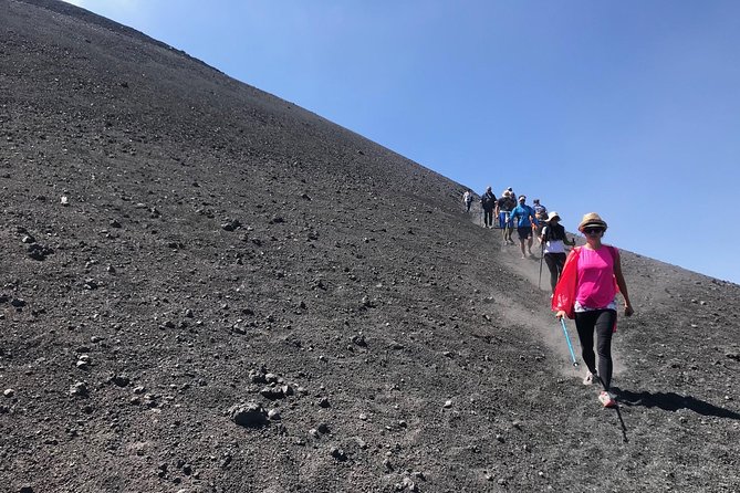 Etna Alba: Exciting excursion with Typical Sicilian Breakfast (Private Tour) - What the guides add to the experience