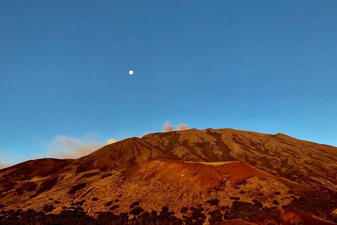 Etna Alba: Exciting excursion with Typical Sicilian Breakfast (Private Tour) - Riding a 4WD up Mount Etna
