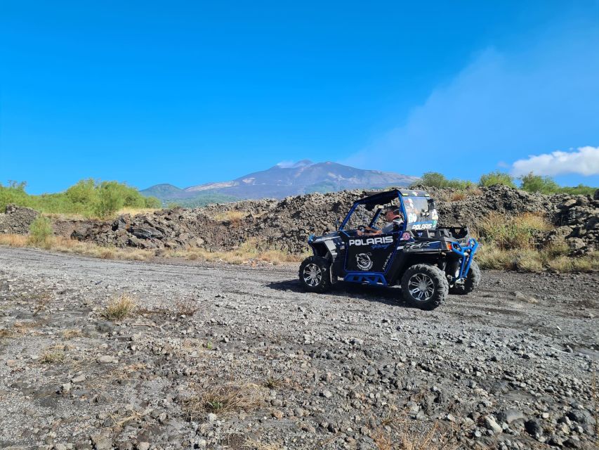 Etna Buggy 4x4 Tour - The old lava quarry and the first rough track