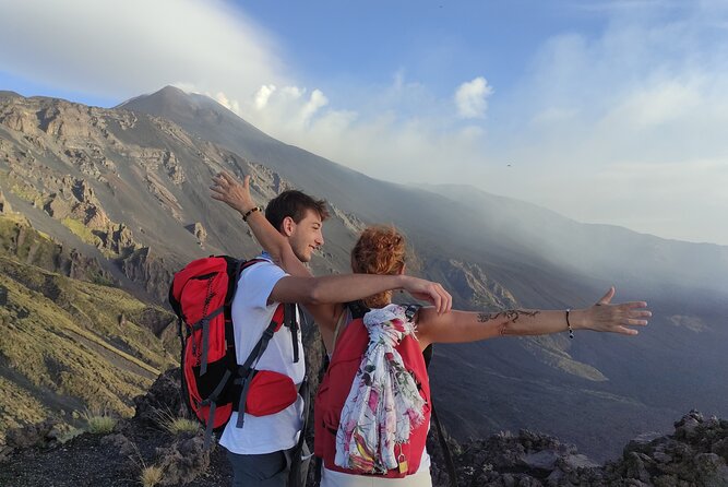 Etna by Jeep: Exploring Craters and Lava Caves and Etna Wines - The 2001 eruptive vent and a lunar field of basalt
