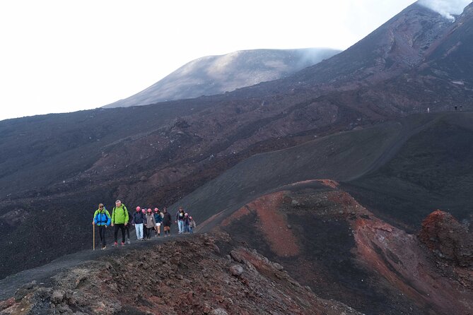 Etna excursion 3000 meters with 4x4 cable car and Trekking - Barbagallo crater and the 2002 eruption