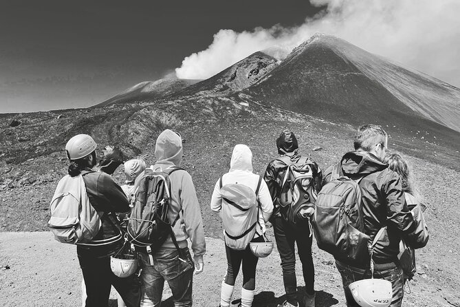 Etna excursion 3000 meters with 4x4 cable car and Trekking - Valle del Bove gives the first big view