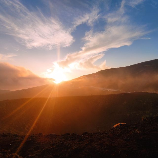 Etna excursions at sunset ancient craters and lava flows - Practical details that make the day easier