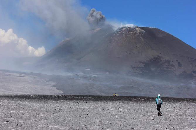 Etna Excursions Summit Craters (2900) with Volcanological Guides - guidetna.it - North-East Crater: Etna’s high volcanic profile