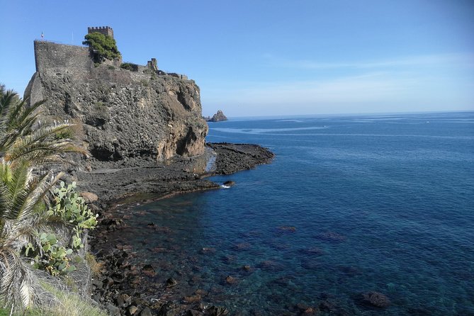 Etna tour Full day - Aci Trezza and the sea stacks