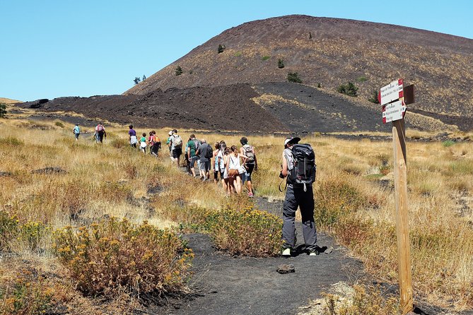 ETNA - Trekking to the Craters Eruption of 2002 - What the guides add to the experience