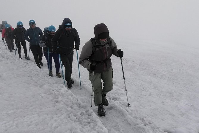 Etna: Winter excursion to 3.000mt - Valle del Bove and the upper craters